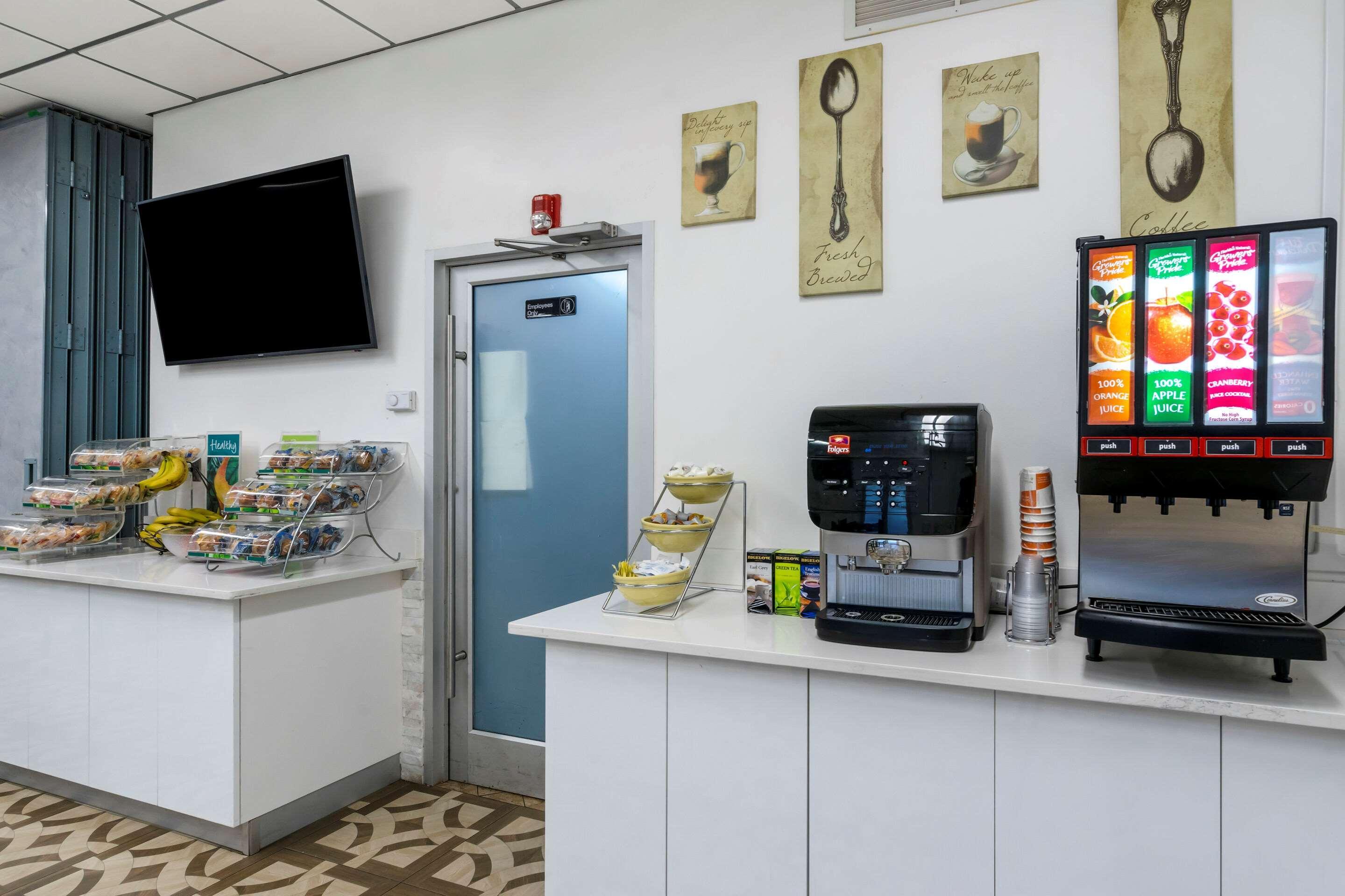 Quality And Conference Center Tampa-brandon Inn 2*